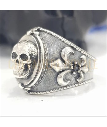 Chevalière Homme en Argent Massif : Bague "Memento Mori" les ligaments