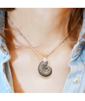 Pendentif en Ammonite et Pyrite (PE1981) 2024