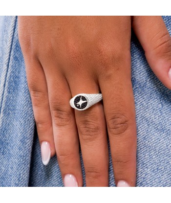 Iced Round signet ring argentée Toutes les collections ici